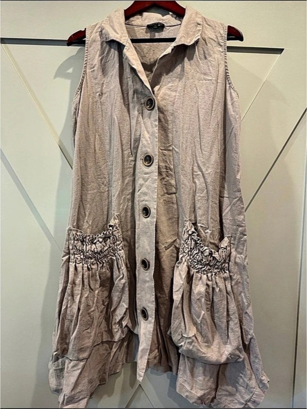 Draped Button-Front Vest in Gray & Pink Like New